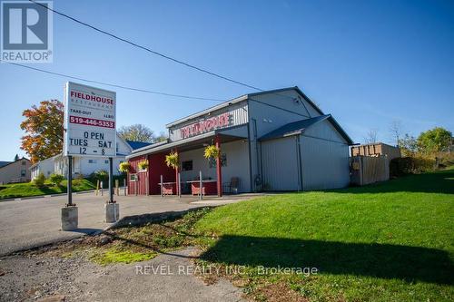 A - 53 Simcoe Street, Brant, ON 