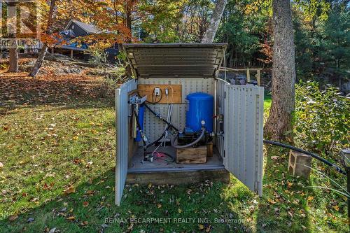 1012 Armstrong Road, Gravenhurst, ON - Outdoor