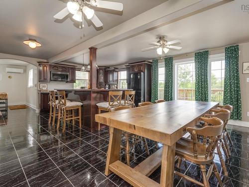 1006 Middle River Road, Rocklin, NS - Indoor Photo Showing Dining Room