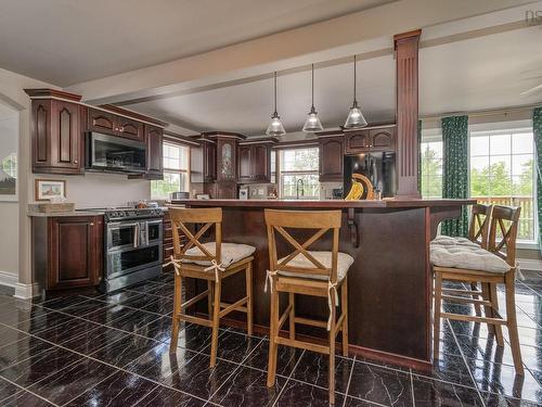 1006 Middle River Road, Rocklin, NS - Indoor