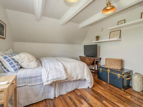 1006 Middle River Road, Rocklin, NS - Indoor Photo Showing Bedroom