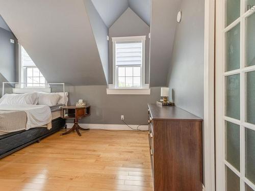 1006 Middle River Road, Rocklin, NS - Indoor Photo Showing Bedroom