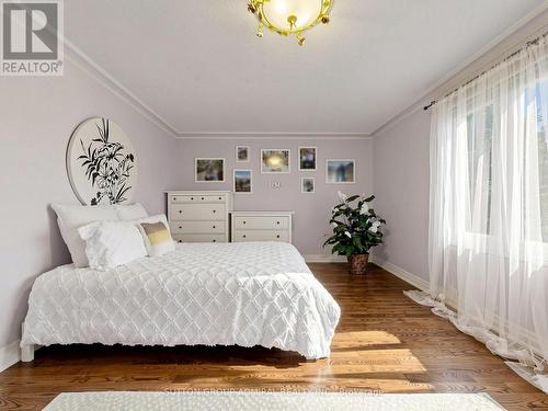 7 Cummings Court, Markham, ON - Indoor Photo Showing Bedroom