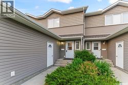 1002 715 Hart ROAD  Saskatoon, SK S7M 3Y8