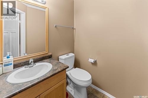 1002 715 Hart Road, Saskatoon, SK - Indoor Photo Showing Bathroom