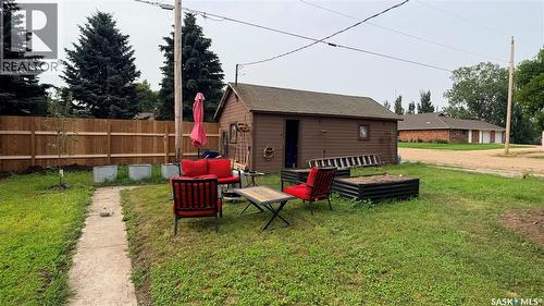 402 Saskatchewan Avenue, Torquay, SK - Outdoor With Deck Patio Veranda