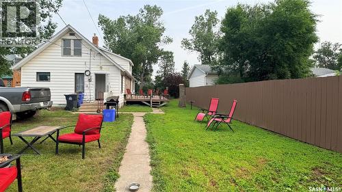 402 Saskatchewan Avenue, Torquay, SK - Outdoor With Deck Patio Veranda