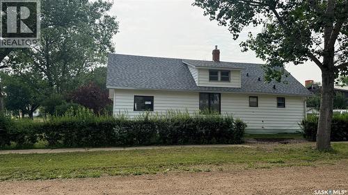 402 Saskatchewan Avenue, Torquay, SK - Outdoor
