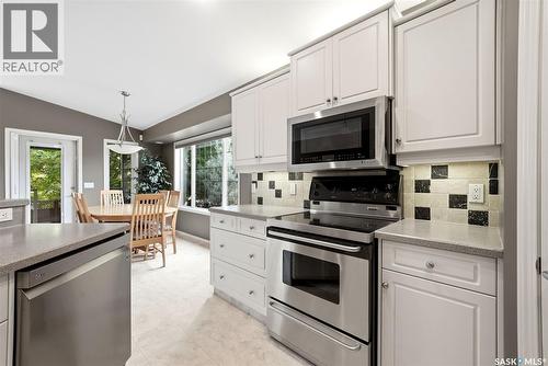 3940 Nottingham Crescent, Regina, SK - Indoor Photo Showing Kitchen