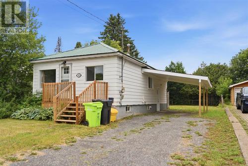 151 Prentice AVE  Sault Ste. Marie, ON P6C 4P6