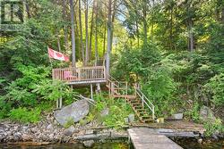 Some stairs to the water, but not tooooo many - 