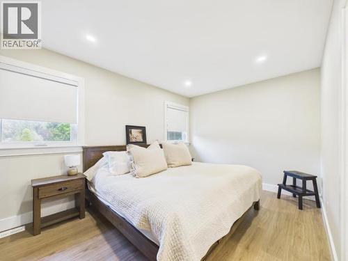 2158 Roberts Road, Powell River, BC - Indoor Photo Showing Bedroom