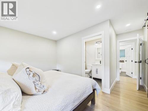 2158 Roberts Road, Powell River, BC - Indoor Photo Showing Bedroom