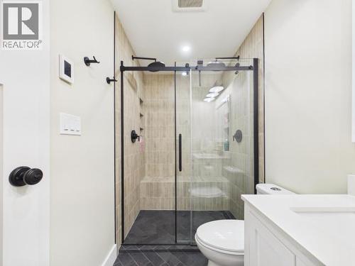 2158 Roberts Road, Powell River, BC - Indoor Photo Showing Bathroom