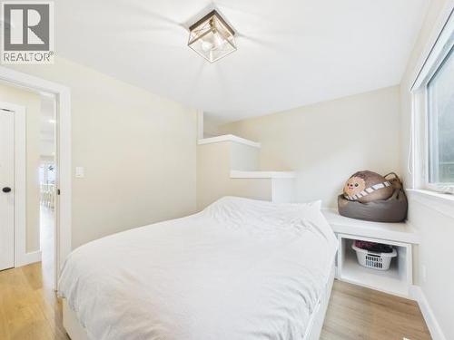 2158 Roberts Road, Powell River, BC - Indoor Photo Showing Bedroom
