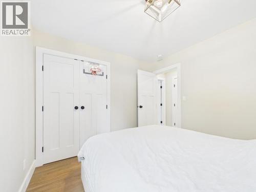 2158 Roberts Road, Powell River, BC - Indoor Photo Showing Bedroom