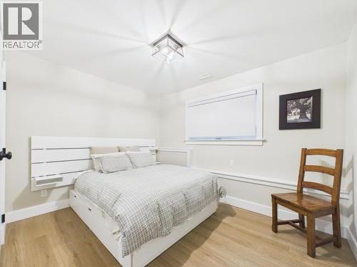 2158 Roberts Road, Powell River, BC - Indoor Photo Showing Bedroom