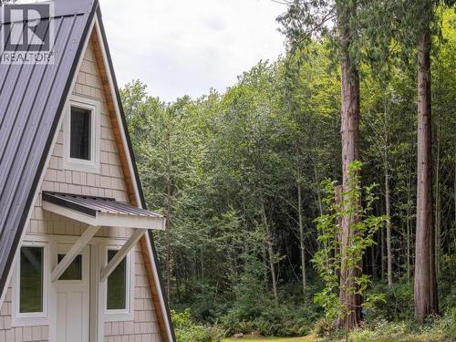 2158 Roberts Road, Powell River, BC - Outdoor