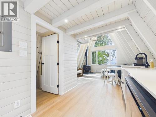 2158 Roberts Road, Powell River, BC - Indoor