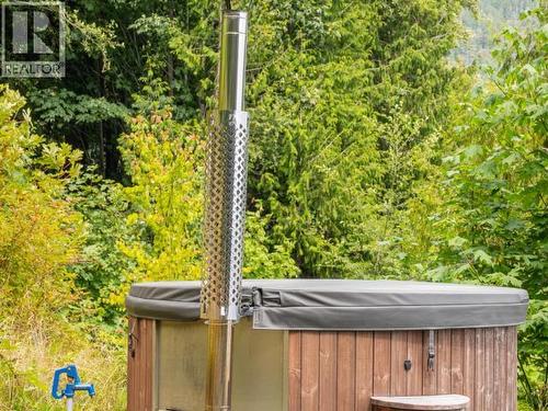 2158 Roberts Road, Powell River, BC - Outdoor