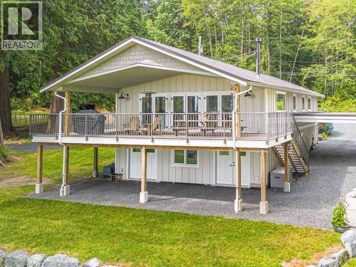 2158 Roberts Road, Powell River, BC - Outdoor