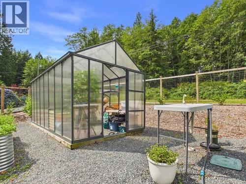 2158 Roberts Road, Powell River, BC - Outdoor