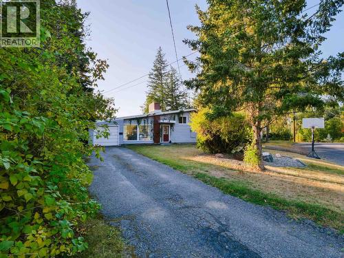 793 WALKEM STREET  Quesnel, BC V2J 2J8