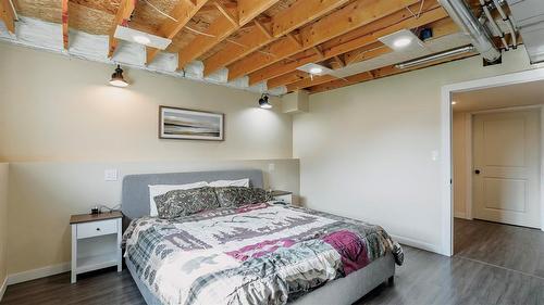 73 York Crescent, Steinbach, MB - Indoor Photo Showing Bedroom