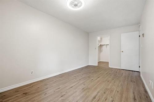 11-760 River Rd, Winnipeg, MB - Indoor Photo Showing Other Room