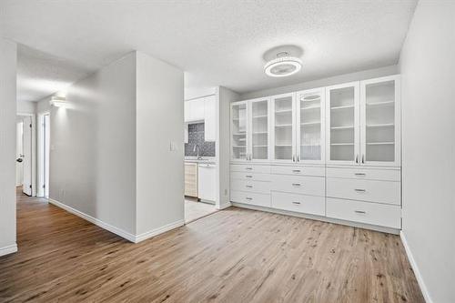 11-760 River Rd, Winnipeg, MB - Indoor