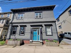 293 Crown ST Saint John, NB E2L 2Y3