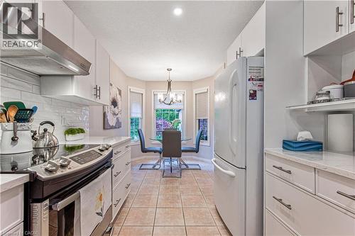 418 Sandbanks Crescent, Waterloo, ON - Indoor Photo Showing Kitchen