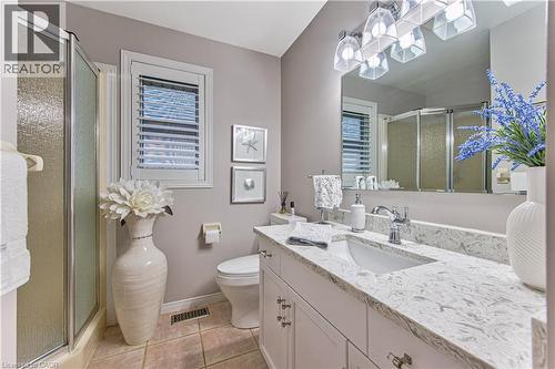 418 Sandbanks Crescent, Waterloo, ON - Indoor Photo Showing Bathroom