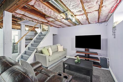 803 Day Street, Winnipeg, MB - Indoor Photo Showing Basement