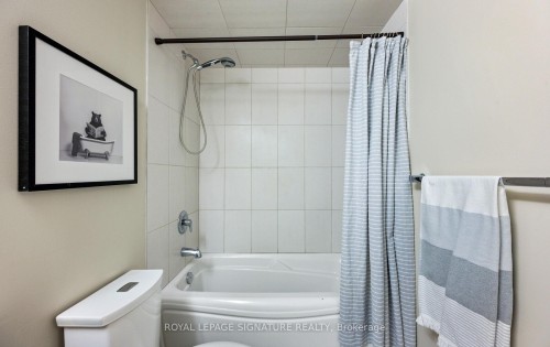 706-53 Arthur Street S, Guelph, ON - Indoor Photo Showing Bathroom