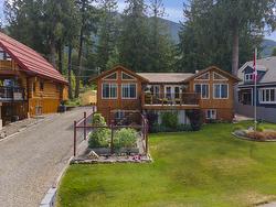13532 Mountain Shores Road  Boswell, BC V0B 1A4