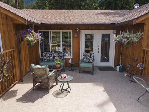 13532 Mountain Shores Road, Boswell, BC - Outdoor With Deck Patio Veranda With Exterior