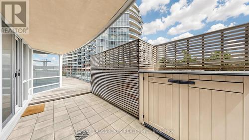 656 - 23 Cox Boulevard, Markham, ON - Outdoor