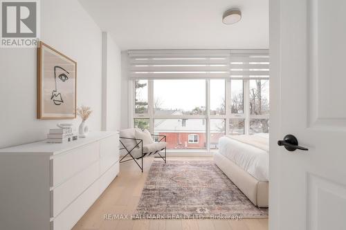 167 Sammon Avenue, Toronto, ON - Indoor