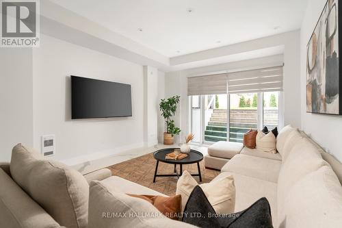 167 Sammon Avenue, Toronto, ON - Indoor Photo Showing Living Room