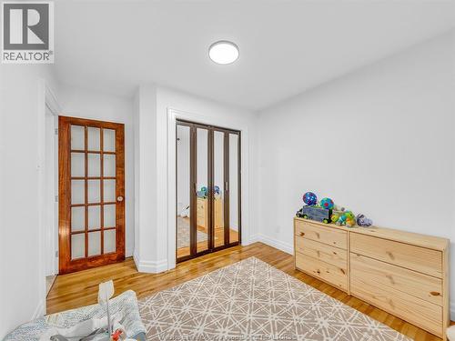 4891 Seminole, Windsor, ON - Indoor