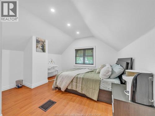 4891 Seminole, Windsor, ON - Indoor Photo Showing Bedroom