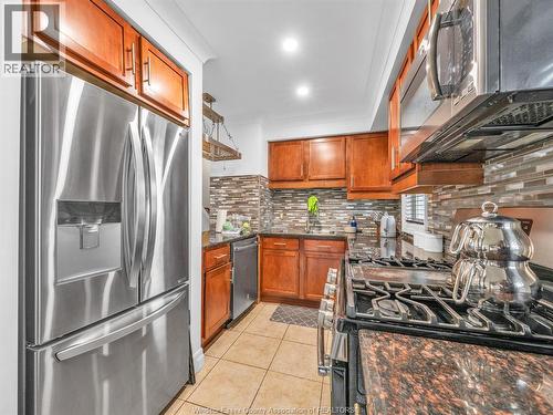4891 Seminole, Windsor, ON - Indoor Photo Showing Kitchen