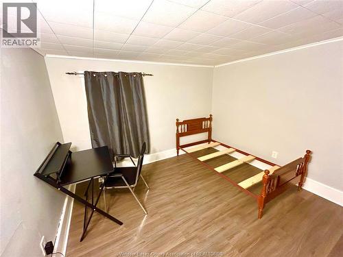 387 JOSEPHINE , Windsor, Ontario N9B 2K9 4