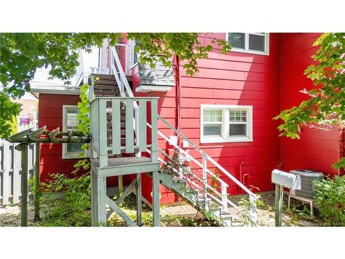 360-362 Cameron St, Moncton, NB - Outdoor