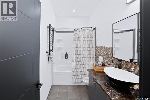 Ad Acreage, Corman Park Rm No. 344, SK - Indoor Photo Showing Bathroom