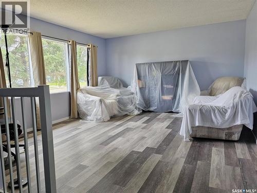 1641 103Rd Street, North Battleford, SK - Indoor Photo Showing Bedroom
