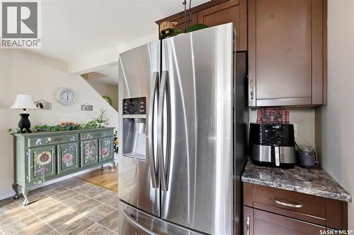 503 Maple Crescent, Warman, SK - Indoor Photo Showing Kitchen