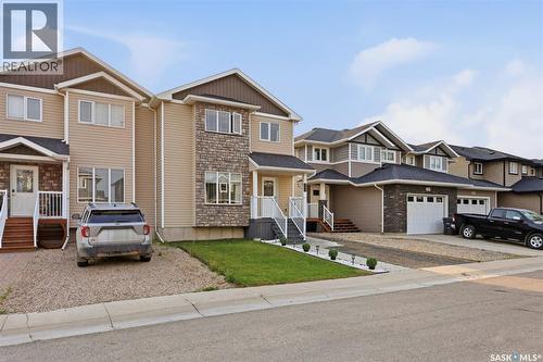 503 Maple Crescent, Warman, SK - Outdoor With Facade