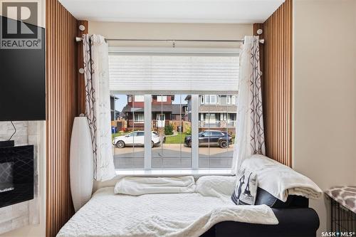 503 Maple Crescent, Warman, SK - Indoor Photo Showing Bedroom